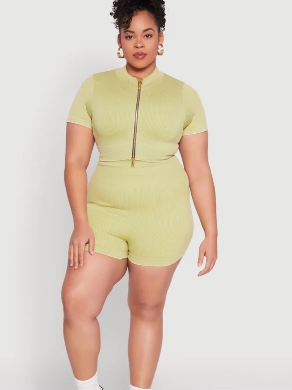 Daisy Mineral Wash Seamless Zip Front Top